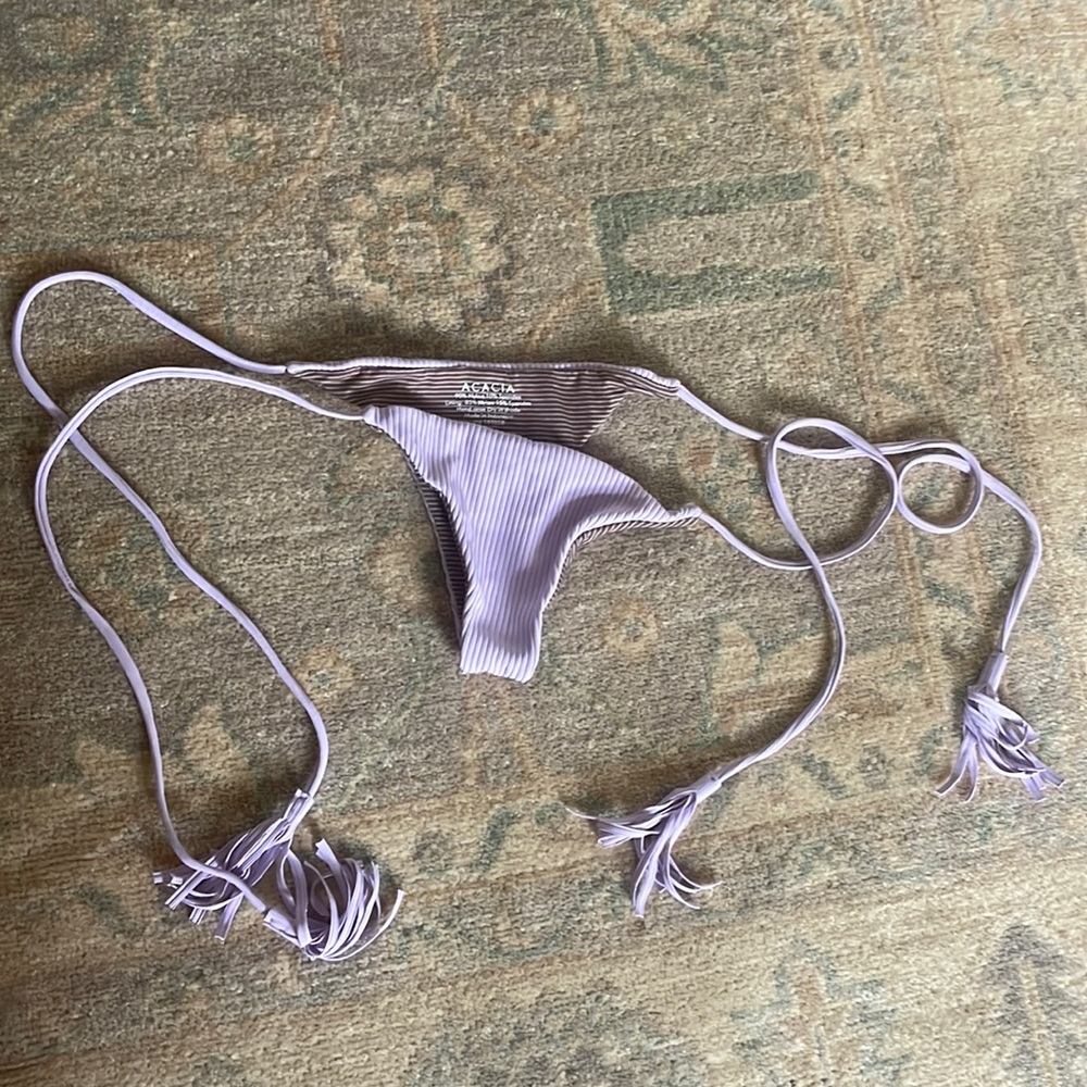 ACACIA POLIHALE LILAC RIBBED BOTTOM